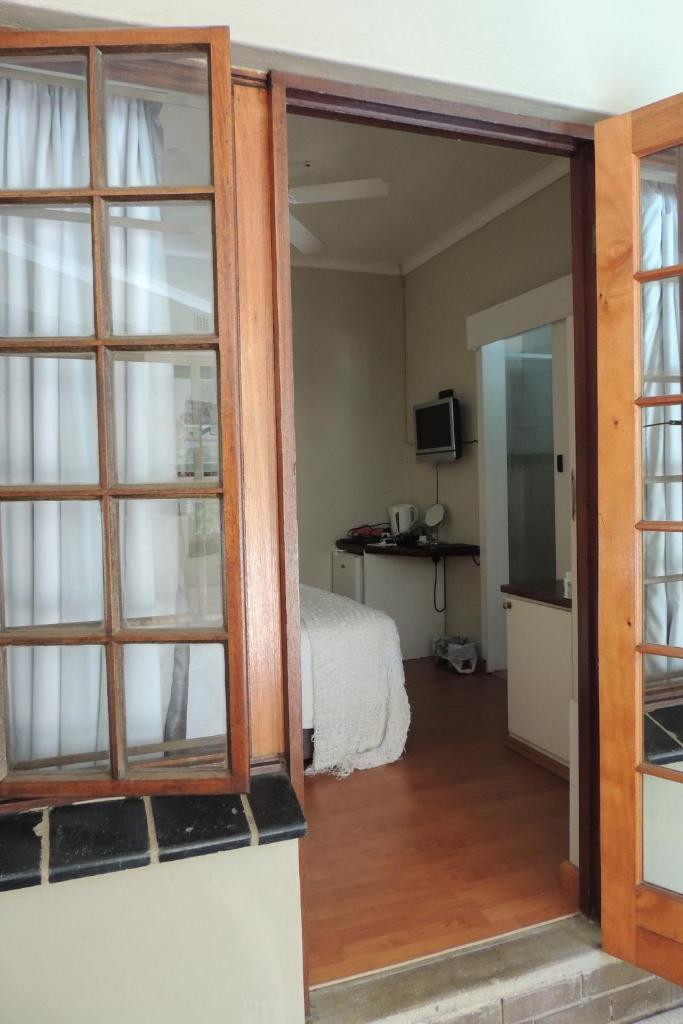 Brackens Guest House photo 1