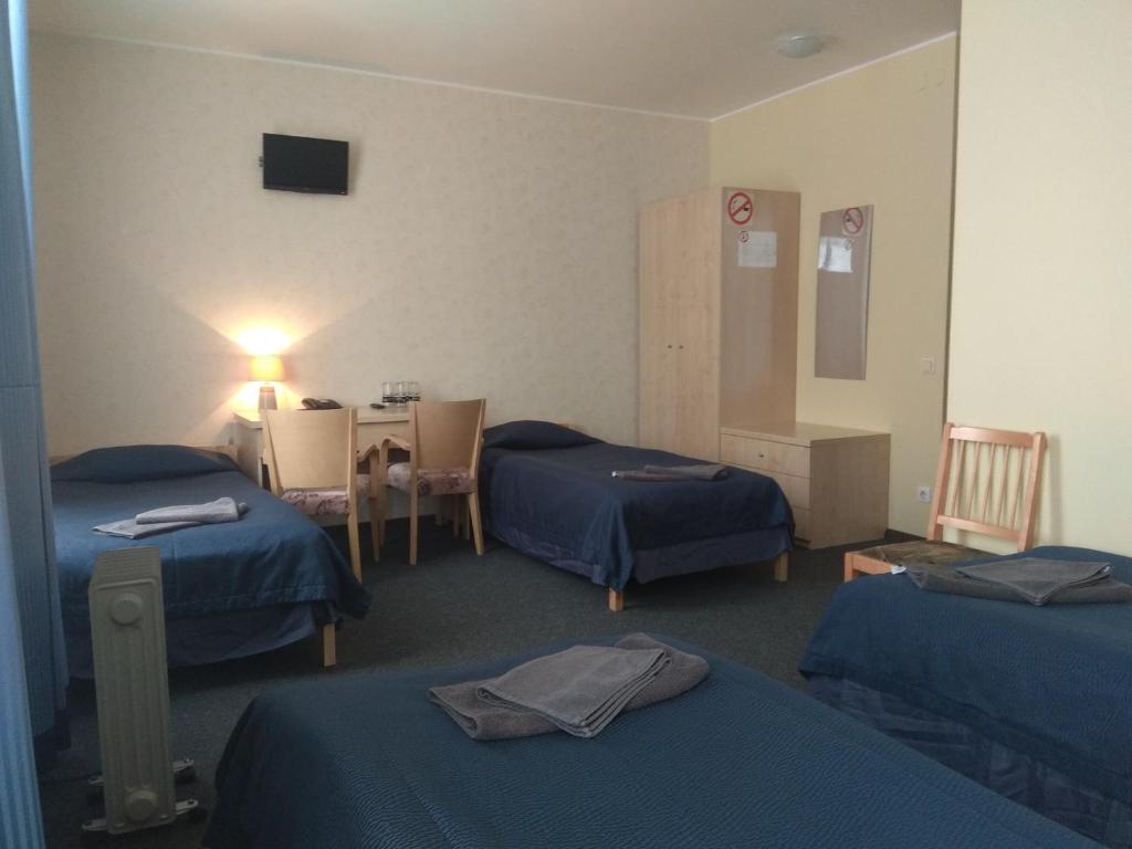 Четырехместный (Улучшенный четырехместный номер), Alex Hotel