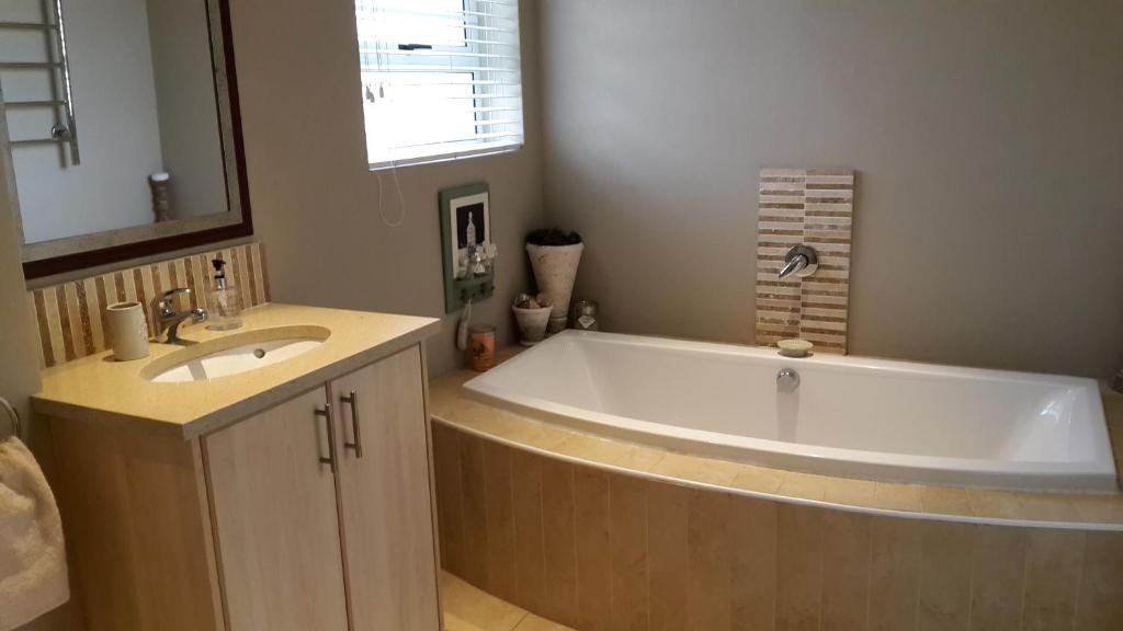 Jenvey House Selfcatering Apartments & BnB photo 4