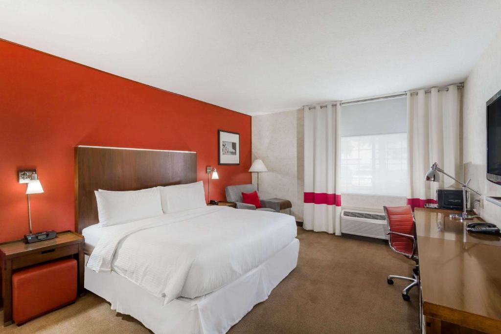 Wyndham Garden Silicon Valley photo 4
