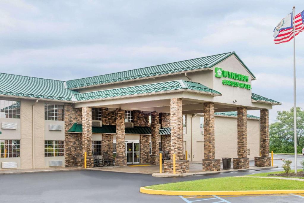Wyndham Garden Cross Lanes Charleston image