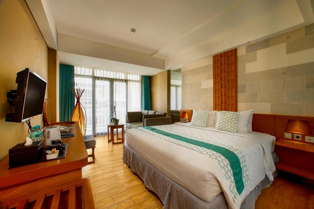 Сьюит (Роскошный люкс с балконом), Bedrock Hotel Kuta