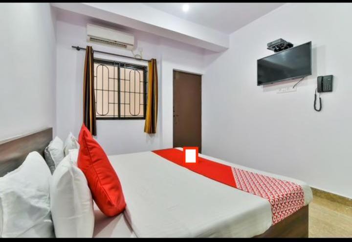 Двухместный (Двухместный номер Делюкс с 1 кроватью), Sweet AC Rooms near KFC Restaurant