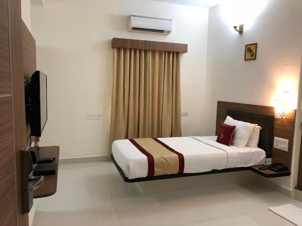 Студио (Номер-студио), Hotel Grand Bee