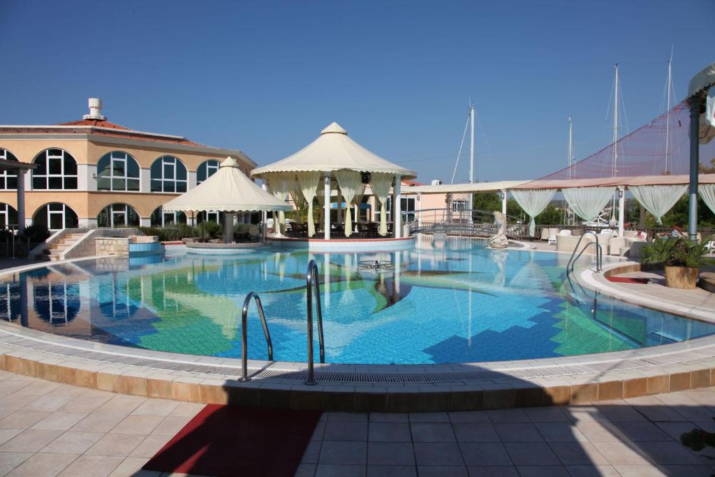 Marina Frapa Resort Rogoznica photo 1