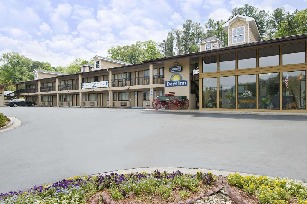 Days Inn by Wyndham Cartersville image