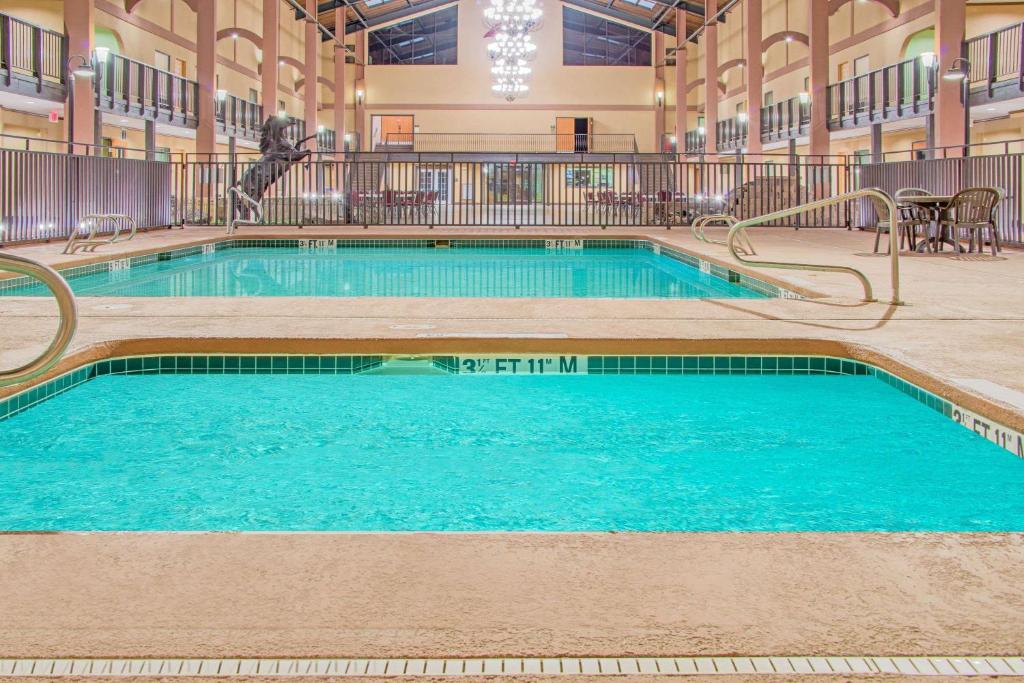 Days Inn by Wyndham Lubbock South photo 3