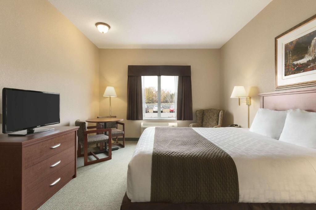 Days Inn by Wyndham Thunder Bay North photo 4