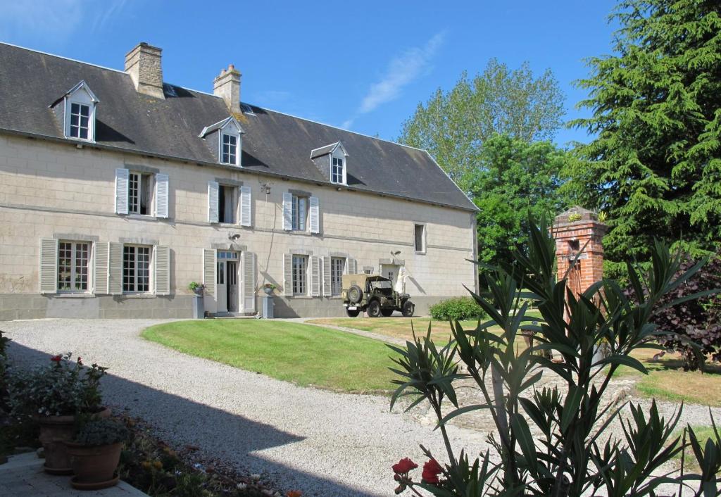 Chateau Le Colombier photo 4