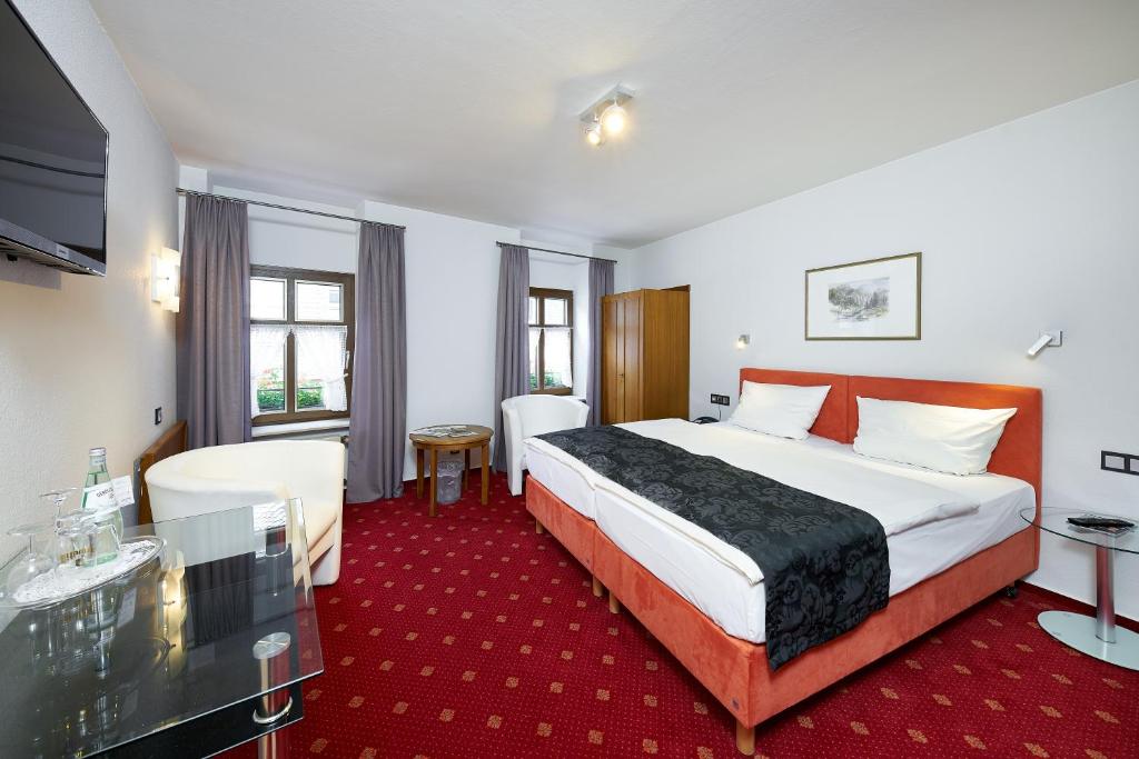 Hotel zur Post photo 4