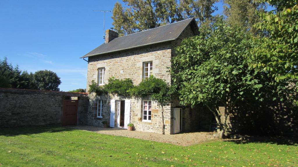 Holiday Home Château de Boucéel Mont Saint Michel photo 1