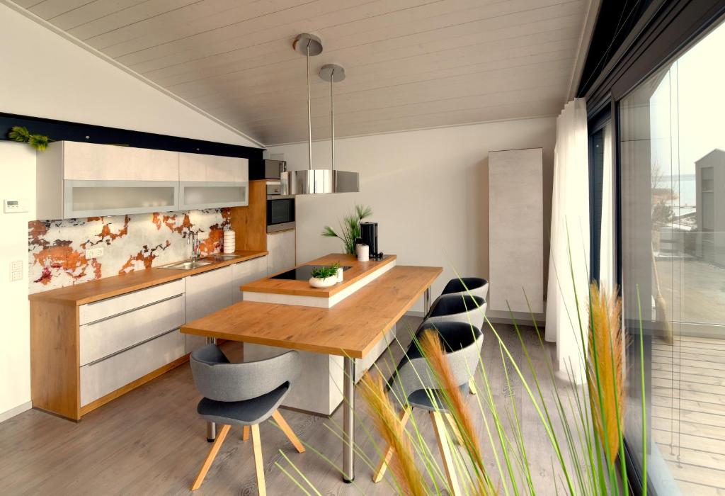 PETIT-CHALET AM HAINER SEE photo 2