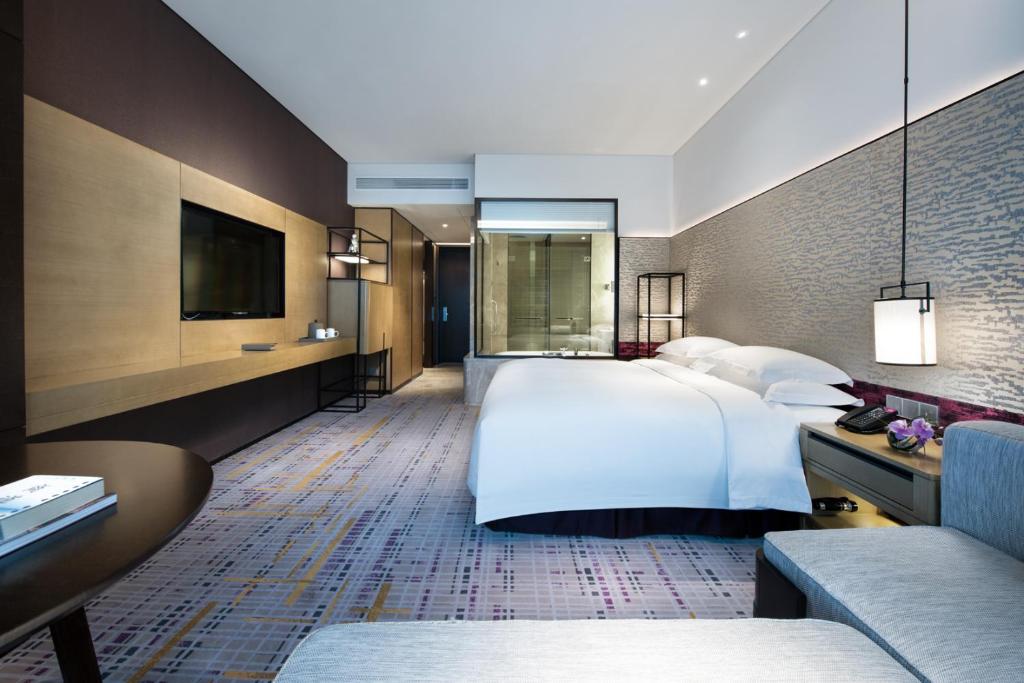 Crowne Plaza Baoji City Center, an IHG Hotel photo 3