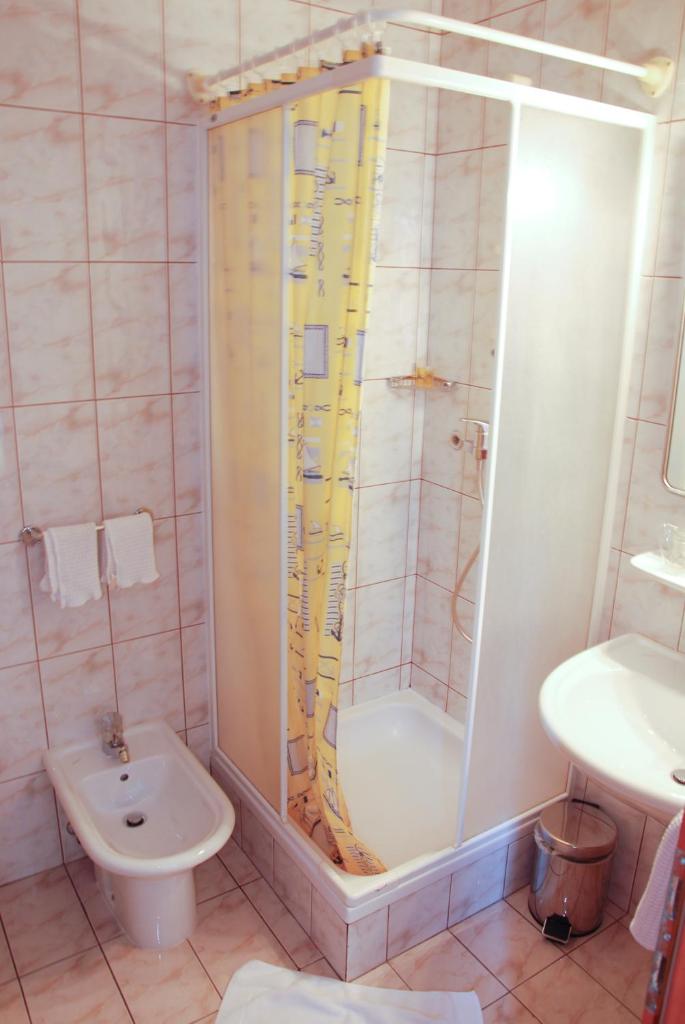 Guest House Arvaj photo 1