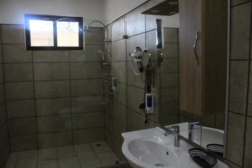 Best Western El Sitio Hotel & Casino photo 3