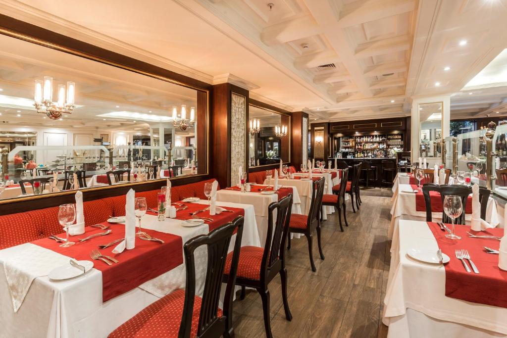 Park Plaza Santiago photo 1