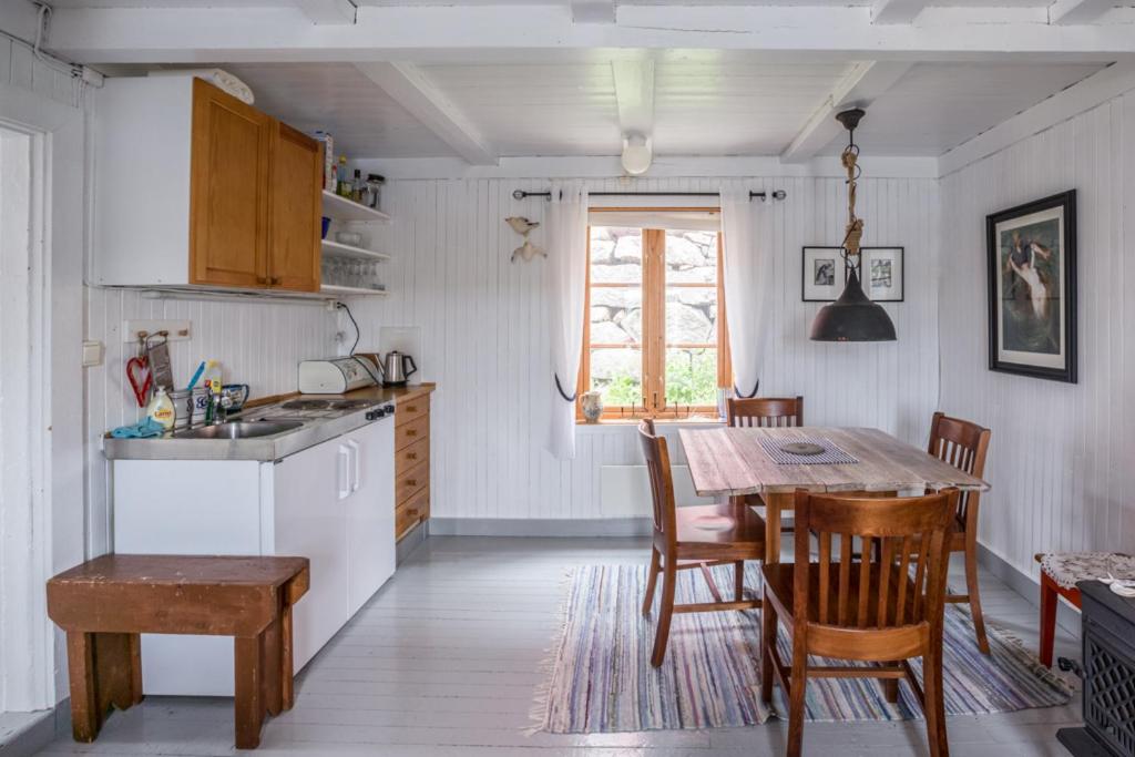 Burekka 17, Lofoten photo 4