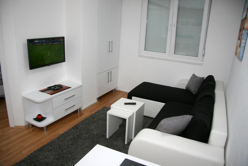 Central DeLuxe Apartments Ohrid photo 4