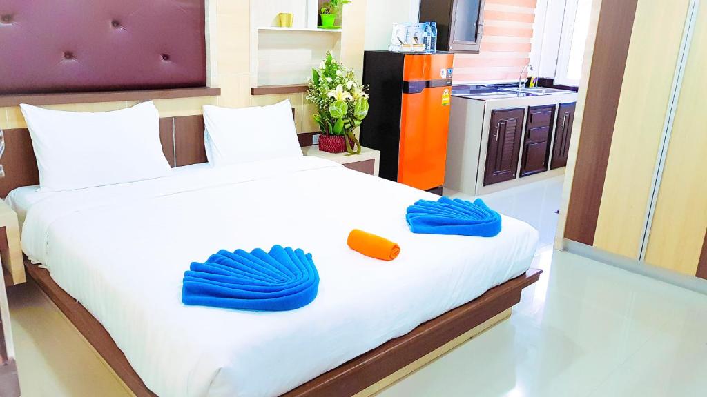 Двухместный (Бюджетный двухместный номер с 1 кроватью), Ambrosial Suites Premium Boutique Walking Street