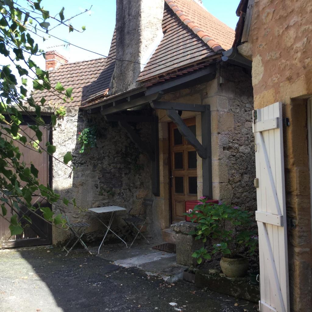Cosy maisonnette Lascaux photo 2
