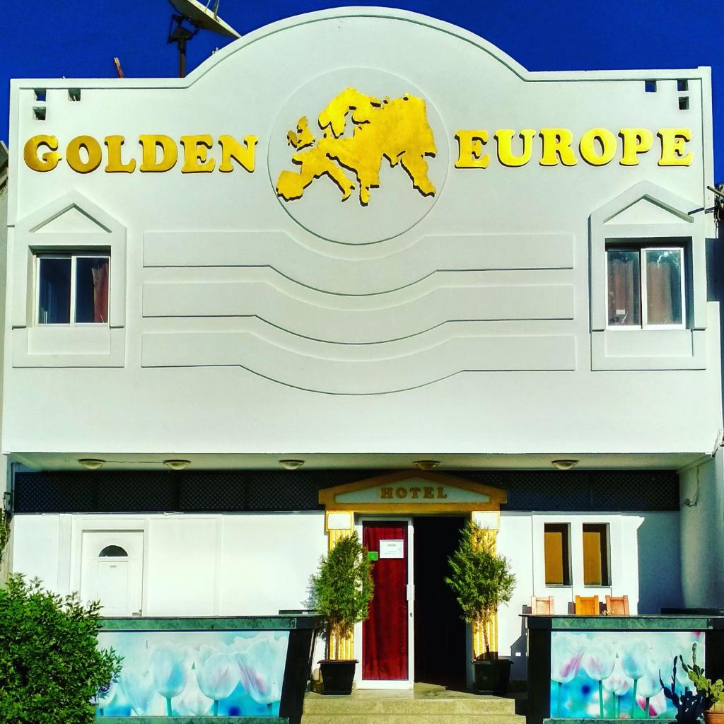 Golden Europe Hotel photo 2