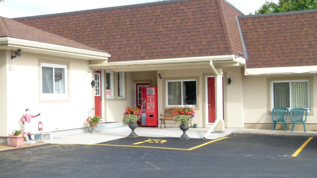 Country Squire Motel photo 2