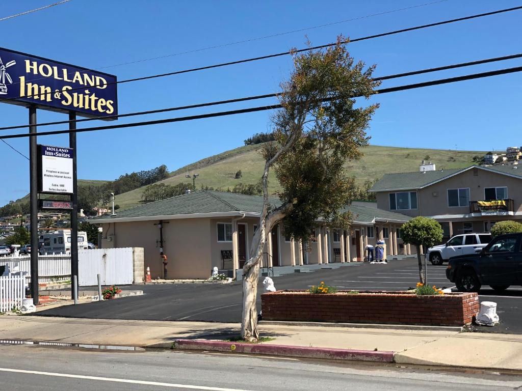 Holland Inn & Suites photo 4