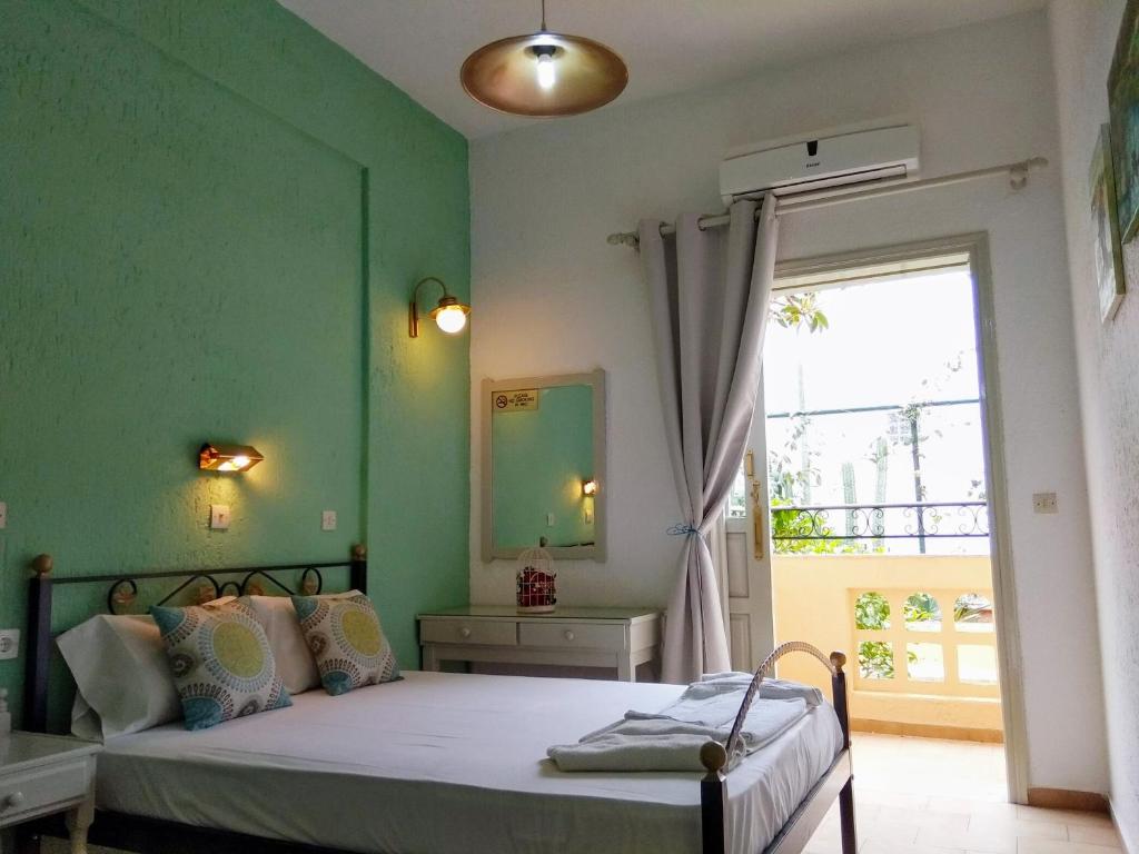 Orion Apartments photo 2