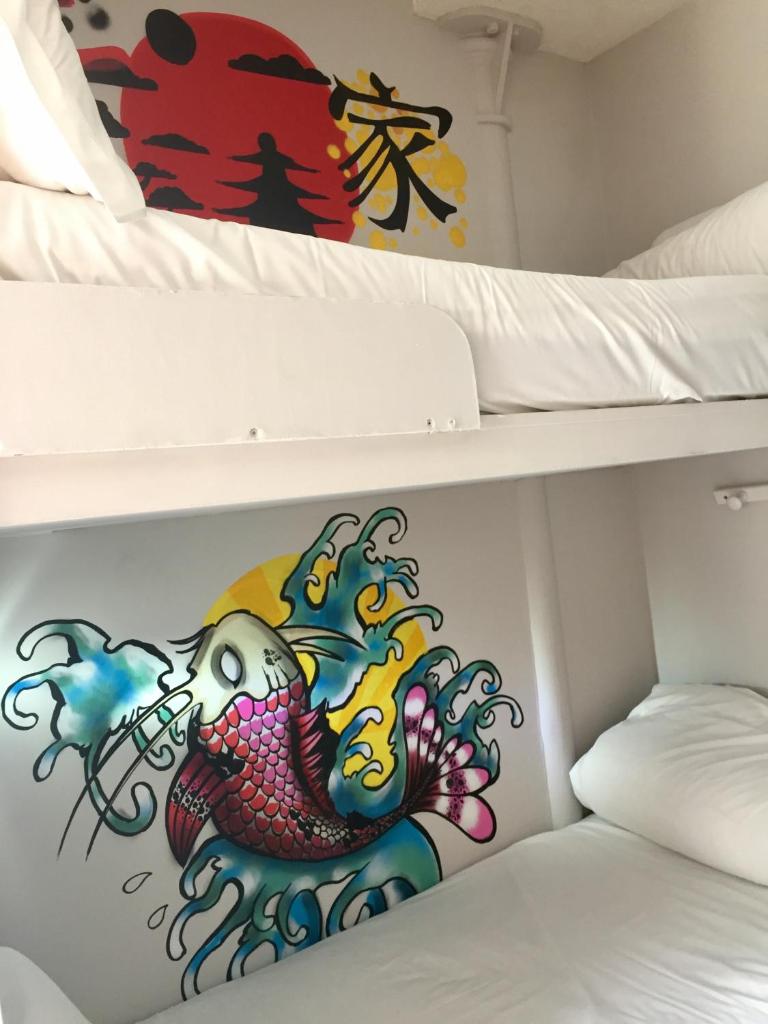 Номер (Кровать в общем четырехместном номере для женщин), Golden Tram 242 Lisbonne Hostel