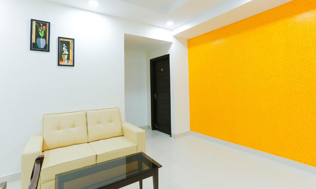 Двухместный ([Sanitized] Standard Double or Twin Room), Treebo Worldtree Bellandur