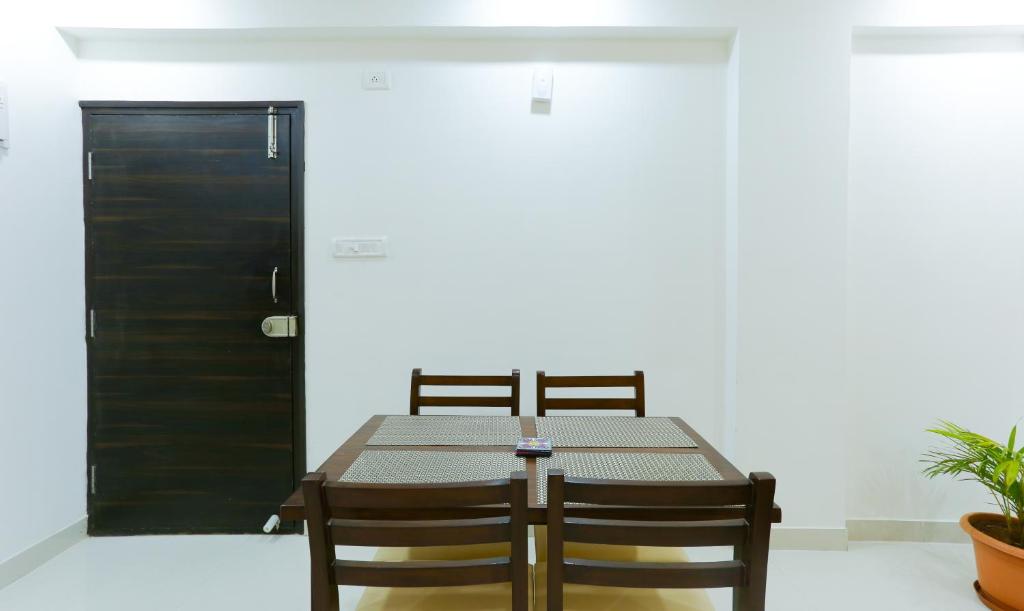 Двухместный ([Sanitized] Standard Double or Twin Room), Treebo Worldtree Bellandur