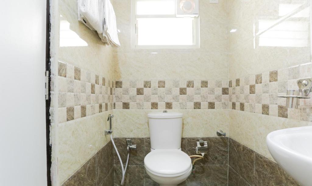 Двухместный ([Sanitized] Standard Double or Twin Room), Treebo Worldtree Bellandur