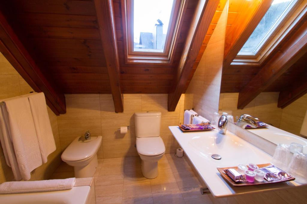 Gran Chalet Hotel - Tap to explore photos