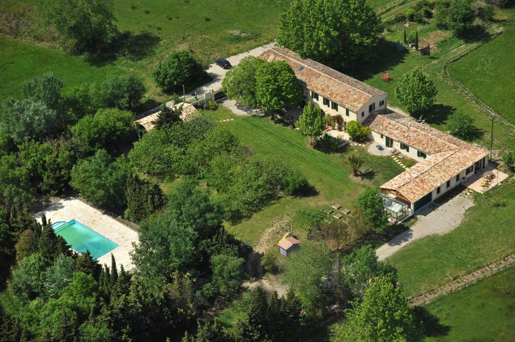Chambres d'Hotes Domaine des Machottes photo 2