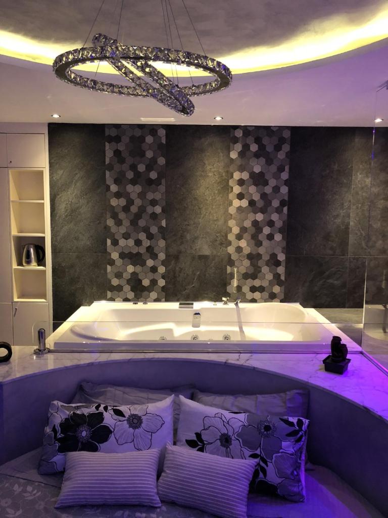 Assisi Luxury SPA Suite photo 4
