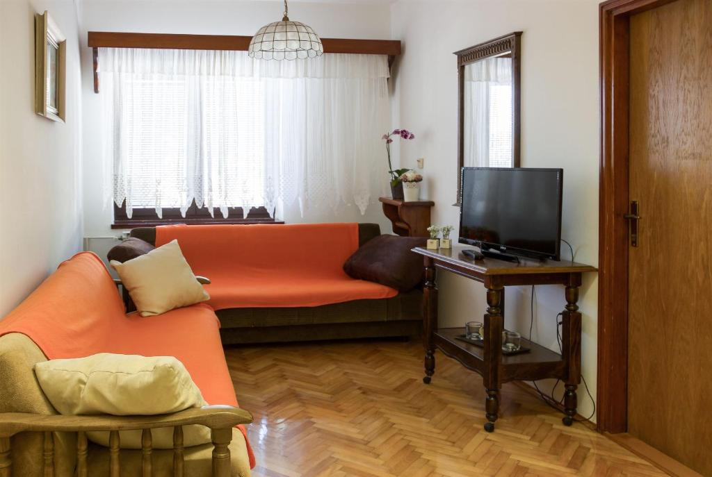 Apartments Marijana photo 2