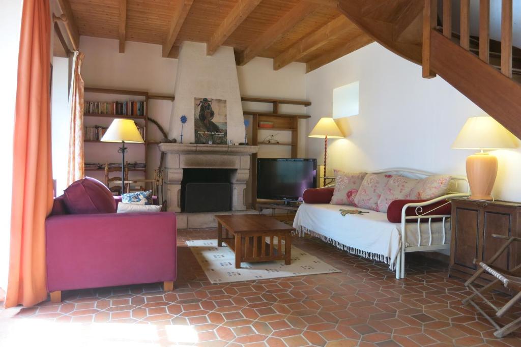 Gite Du Manoir De Suguensou photo 3