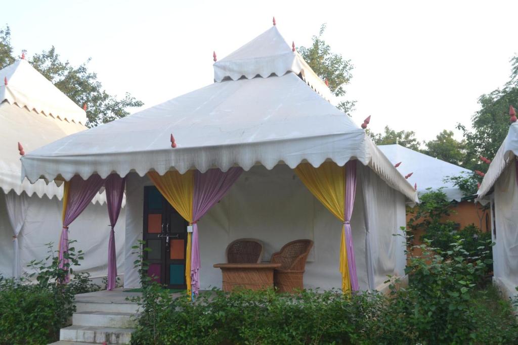 Achrol Bagh photo 4