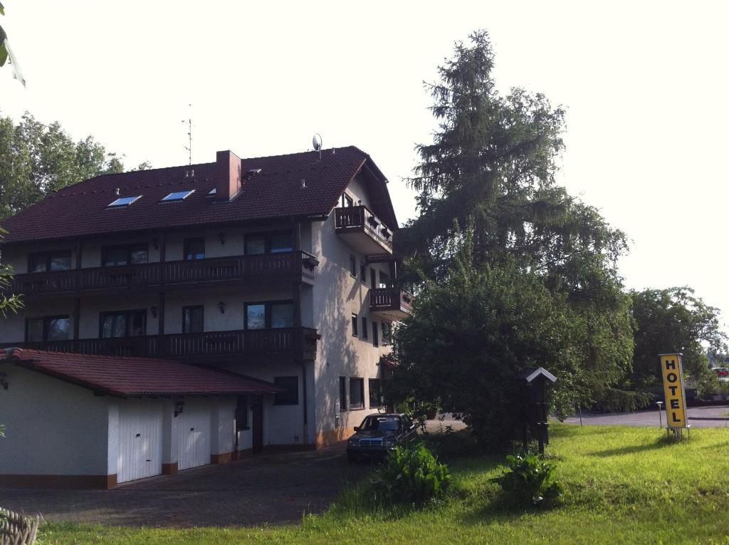 Hotel Bacchusstube garni photo 2