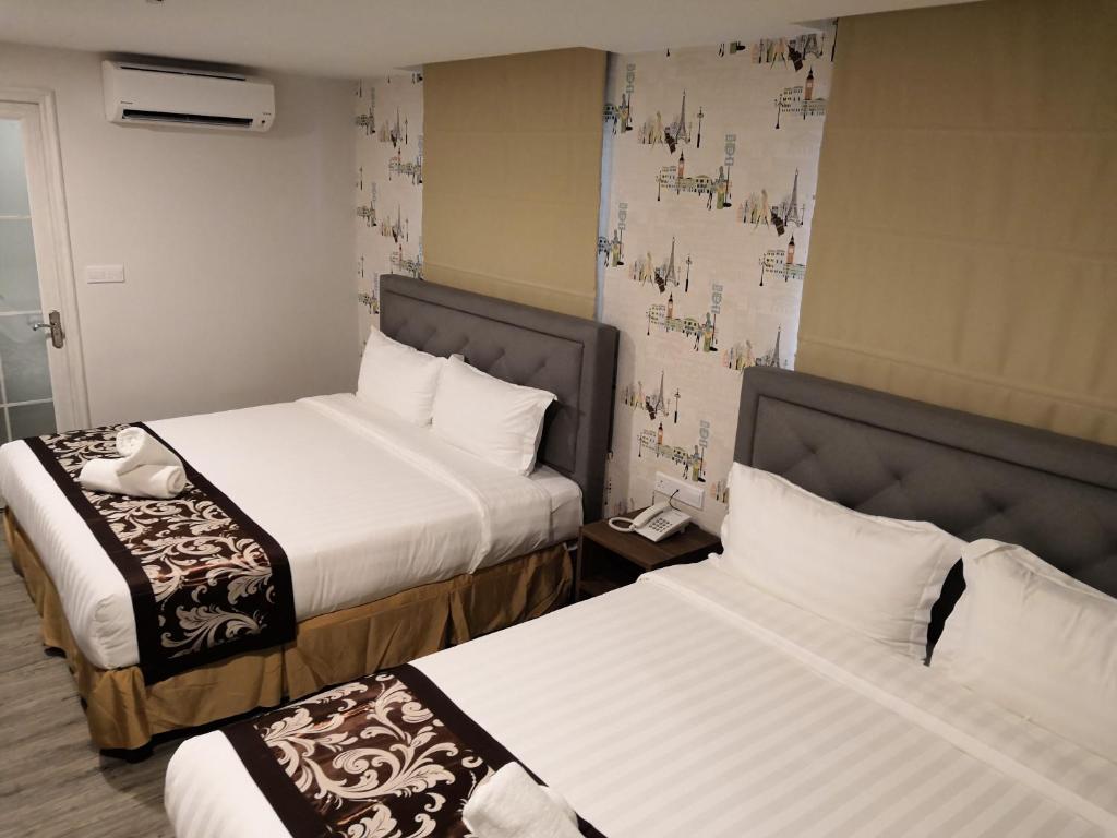 Семейный (Семейный номер Делюкс), LoLex Hotel
