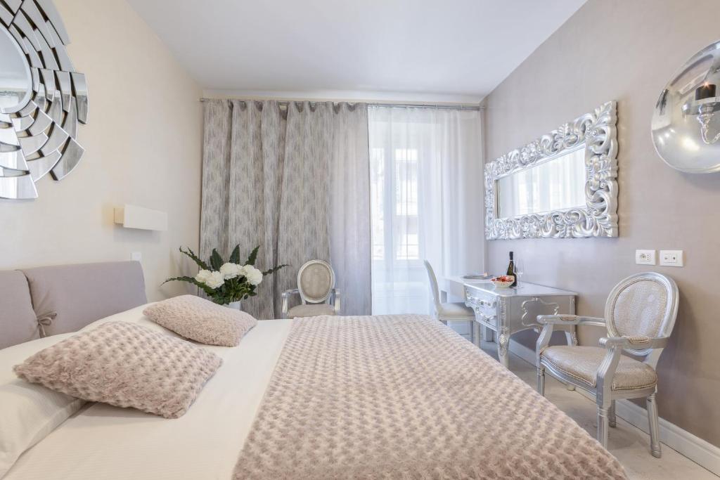 Petra Apartments photo 3