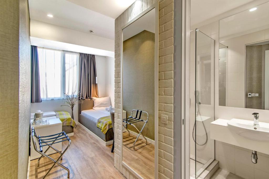 Двухместный (Двухместный номер с 2 отдельными кроватями), Hotel Belgrade Inn