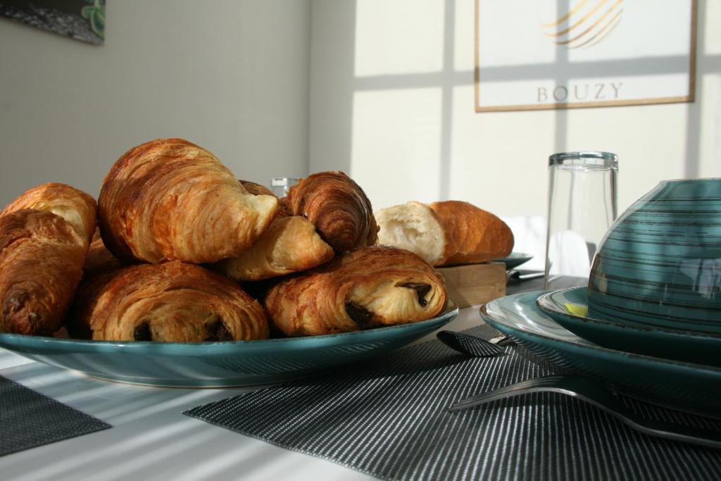 L'Iliade - Chambres d'hôtes - B&B à Bouzy photo 3