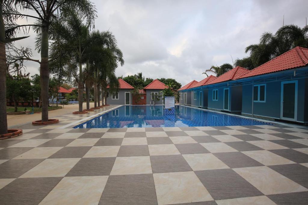 Ven Song Riverside Hotel