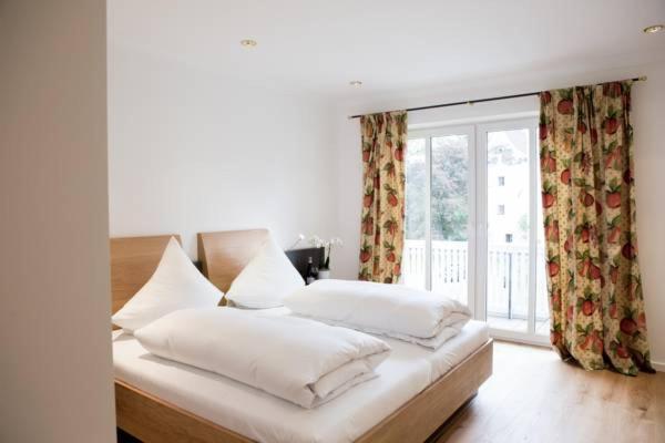 Hotel Wirtshaus am Schloss photo 2
