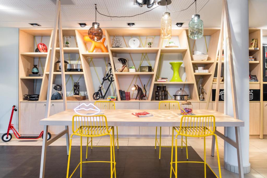 아파트 호텔 아다지오 액세스 파리 포르트 드 샤랑통 (Aparthotel Adagio Access Paris Porte de Charenton) - 입구