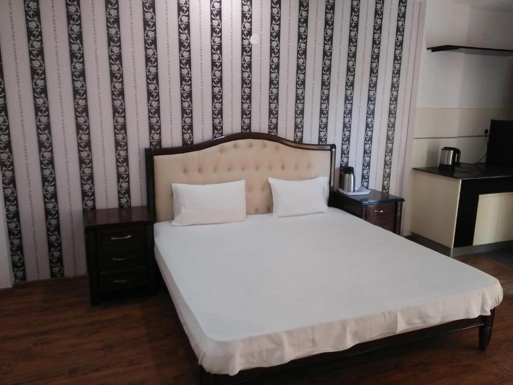 Двухместный (Двухместный номер Делюкс с 1 кроватью), Brij Bhoomi Resort