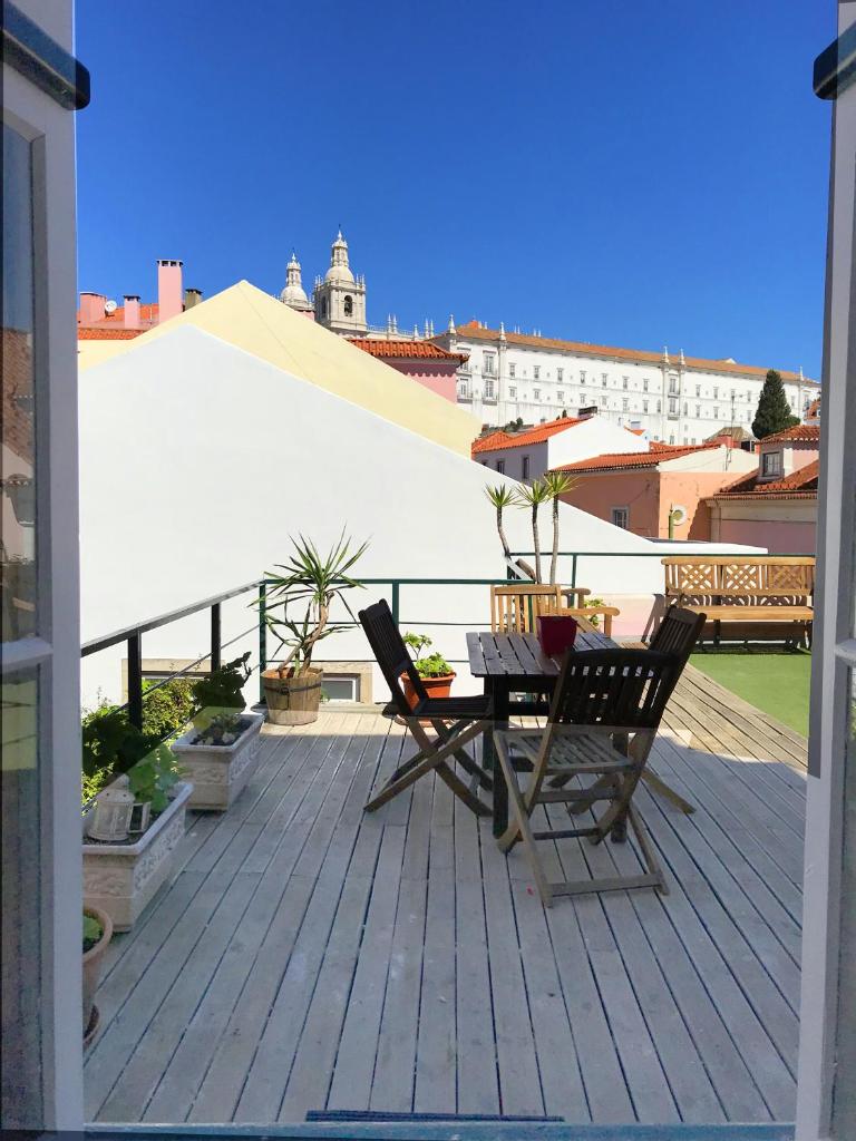 Апартаменты (Улучшенные апартаменты), Alfama Patio Hostel