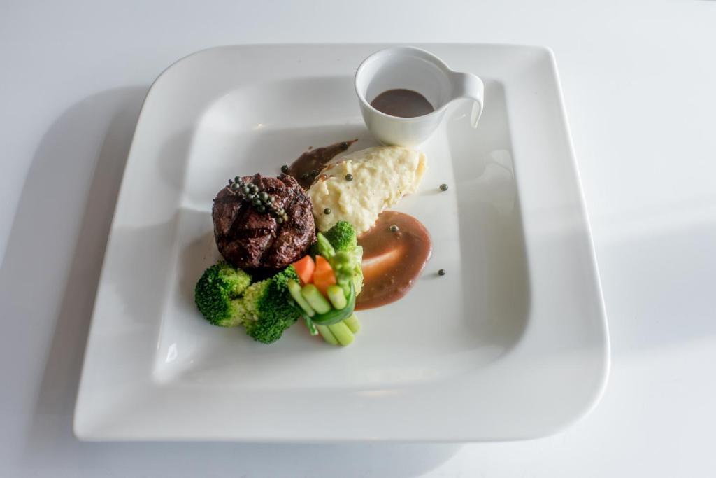 Montgomerie Links Villas