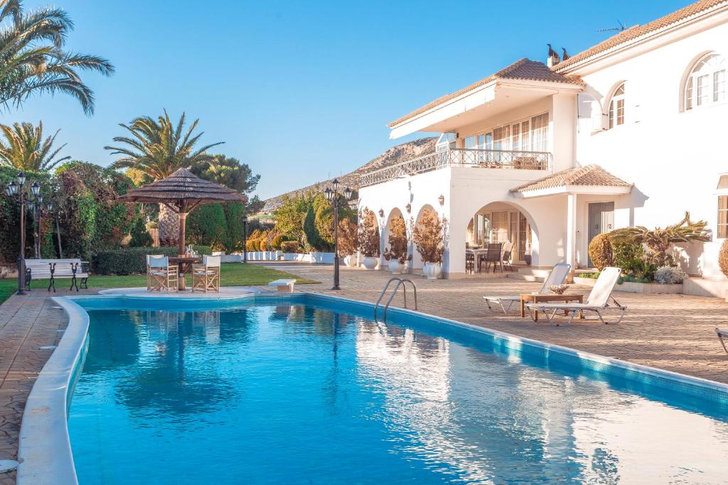Villa Noaina in Lagonissi photo 1